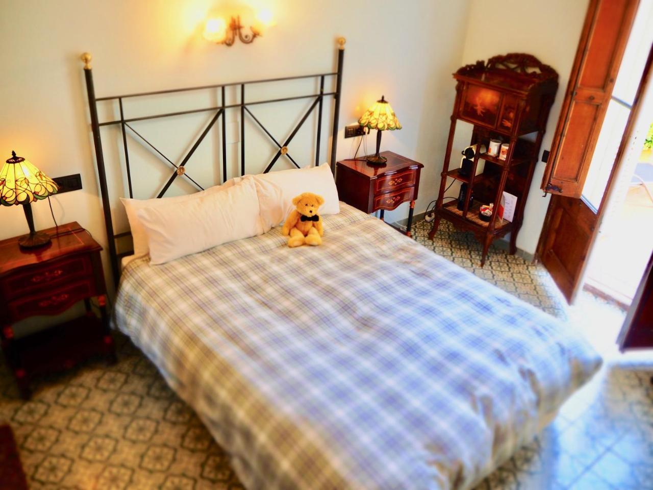 Privat Hotel Liberty 시체스 외부 사진